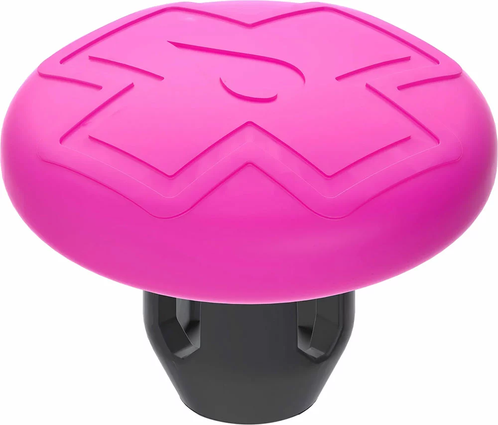 Muc-Off Stealth Tubeless Tag-Holder 3 Muc-Off Stealth Tubeless Tag-Holder