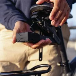 Abus SH-SF Adaptateur Pour Fixation De Selle, Housse De Pluie Incluse 10 Abus SH-SF Adaptateur Pour Fixation De Selle, Housse De Pluie Incluse -Vision Soldes abus 67866 20113931 SH SF Adapter fur Sattelbefestigung inkl Regenuberzug 3